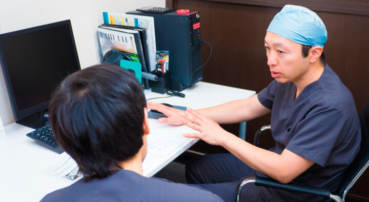 ゴリラクリニック総院長　稲見文彦3